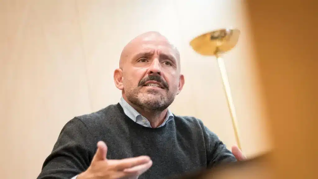 Jaime de los Santos (PP) sobre la pornografía: ‘No va de prohibir ese…