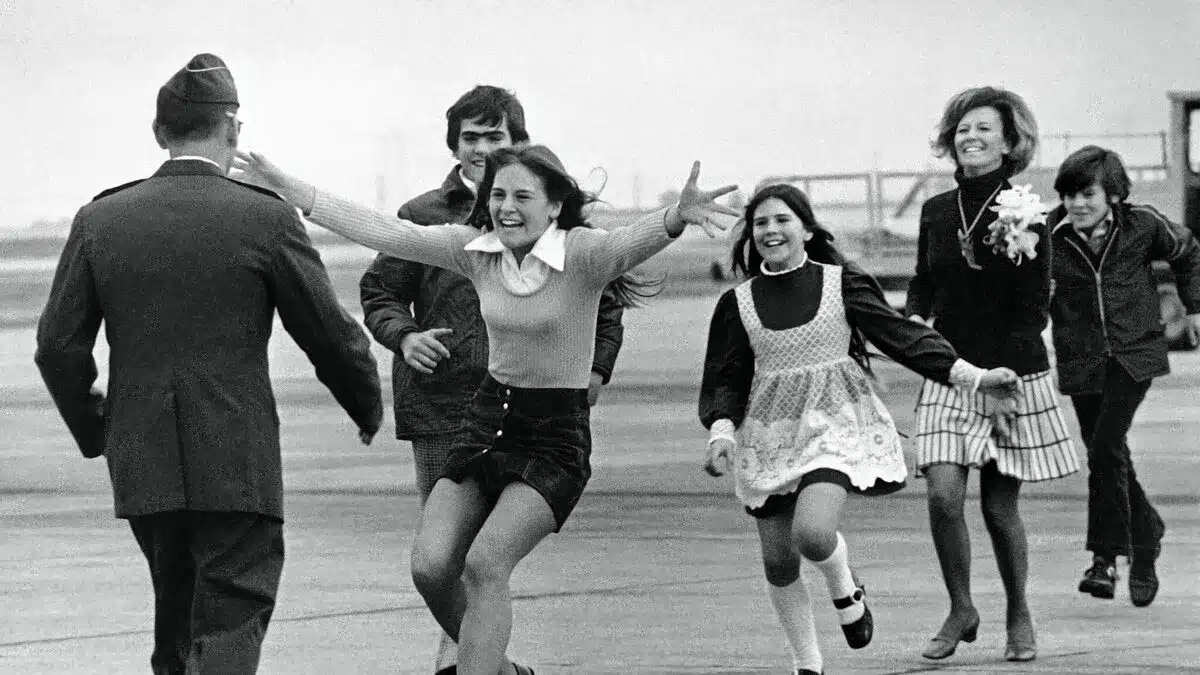 Falleció ex prisionero de guerra Pulitzer con secreto familiar — Imagen 1