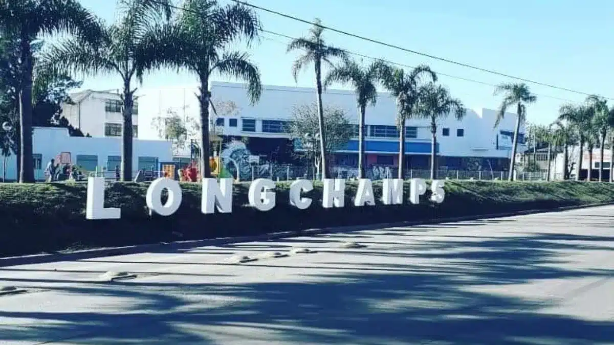 Policías matan a joven excarcelado en Longchamps — Imagen 1