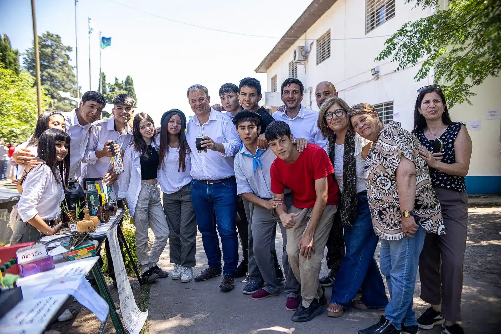 Cascallares anuncia obras de ampliación para la Escuela Agraria de Glew —…