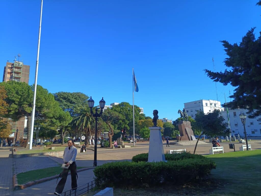 Un domingo soleado anticipa calor en el AMBA: Pronóstico del tiempo para la C…