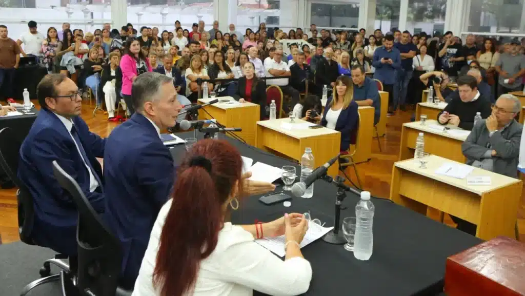 Echeverría presenta Presupuesto 2026 con aumento del 20% y foco en salud y —…