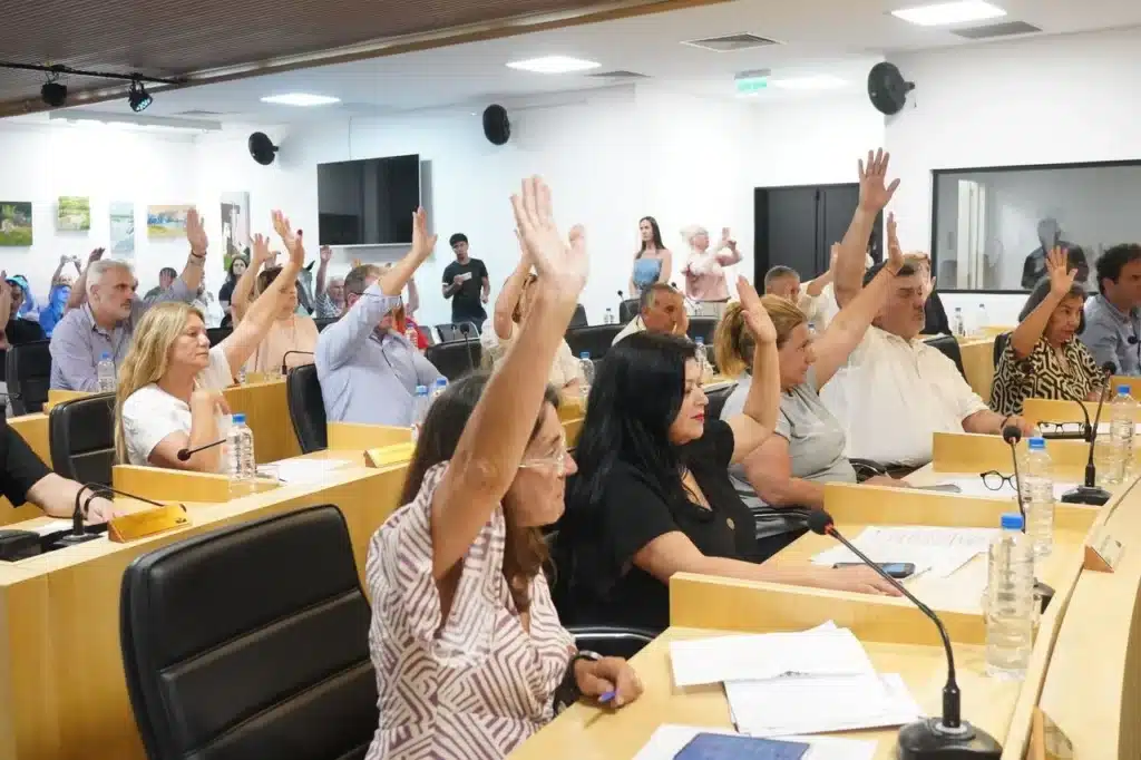 Escobar aprueba presupuesto de $299 mil millones para 2026 — Imagen 1