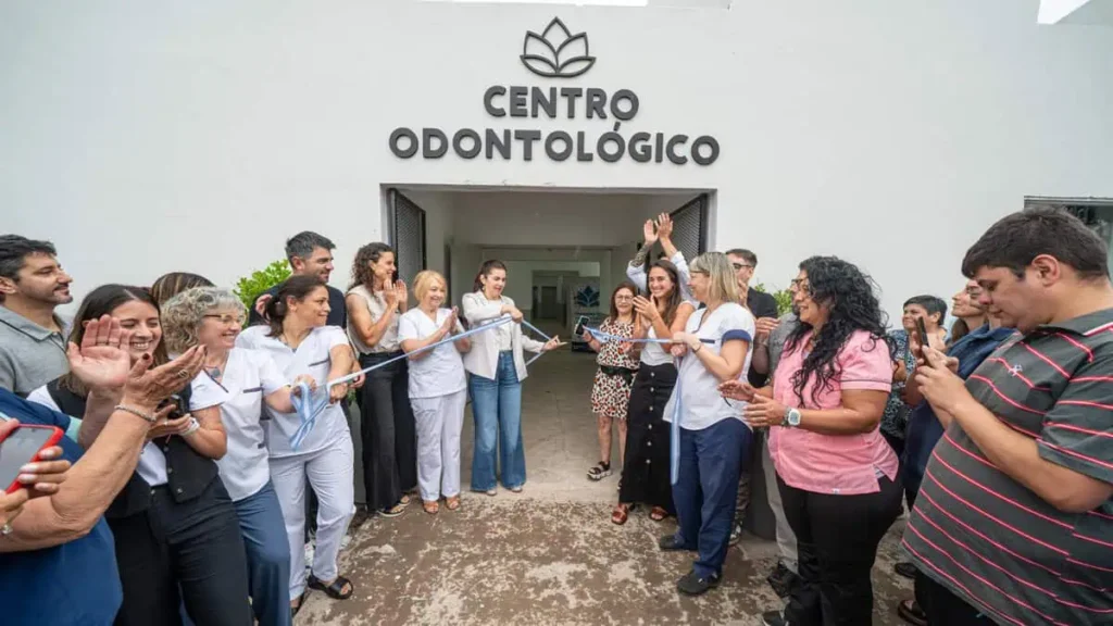 Mariel Fernández inauguró el Centro Odontológico en CIC La Bibiana con…