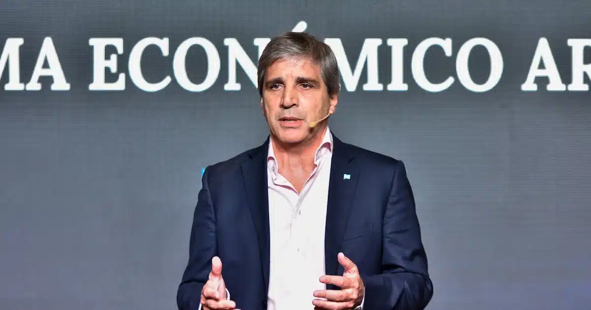 Argentina emite bono a 4 años para pagar deuda en enero — Imagen 1