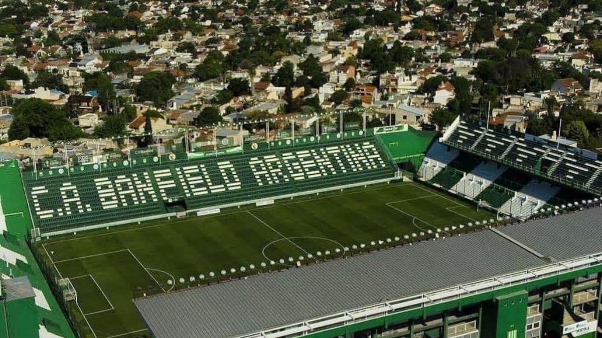 Banfield amplía uso del estadio Florencio Sola con eventos y convenios —…