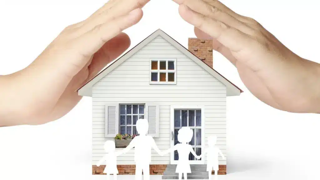 La clase media se ve obligada a usar herramientas financieras para llegar a…