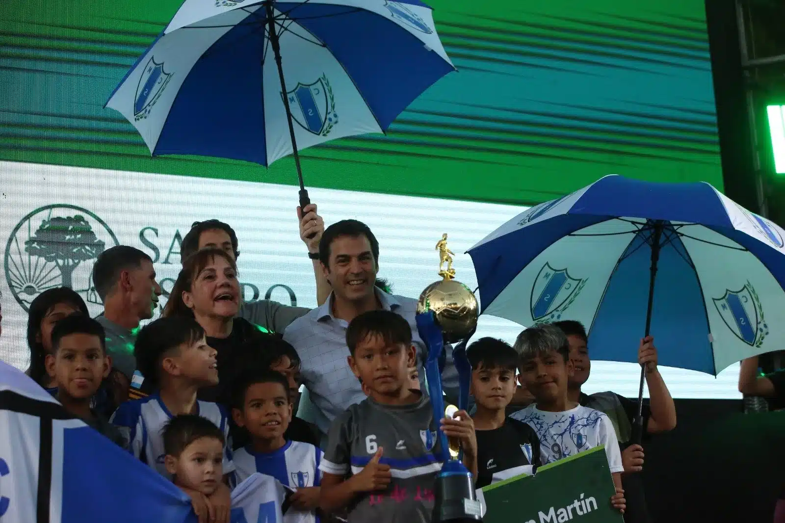 Entrega de trofeos cierra Torneo de Baby Fútbol en San Isidro con 44 — Imagen 1