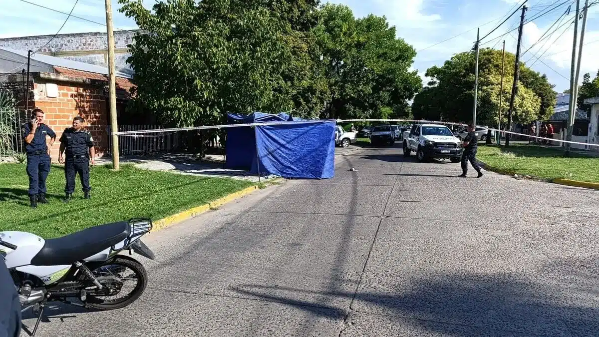 Policía juzgado por asesinato de dos jóvenes en Buenos Aires — Imagen 1
