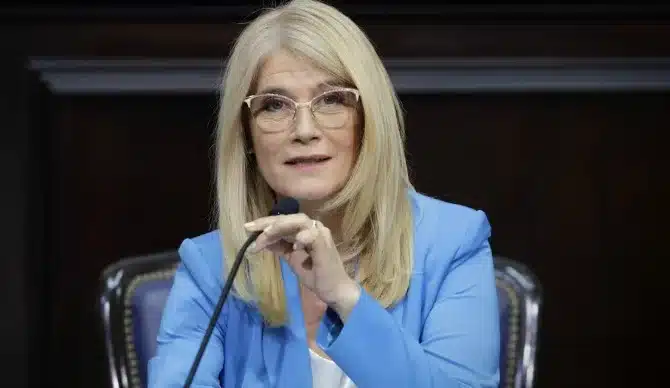 Magario no asumirá como diputada provincial y seguirá como vicegobernadora —…