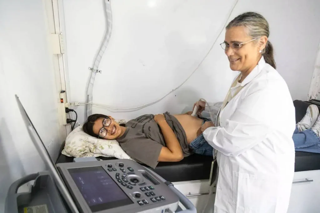 San Isidro reduce prematurez y mortalidad materno-infantil en 600 madres —…