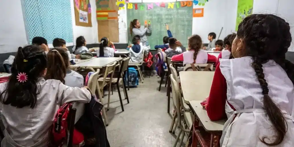 Provincia oficializó calendario escolar 2026: clases inician el 28 de marzo —…