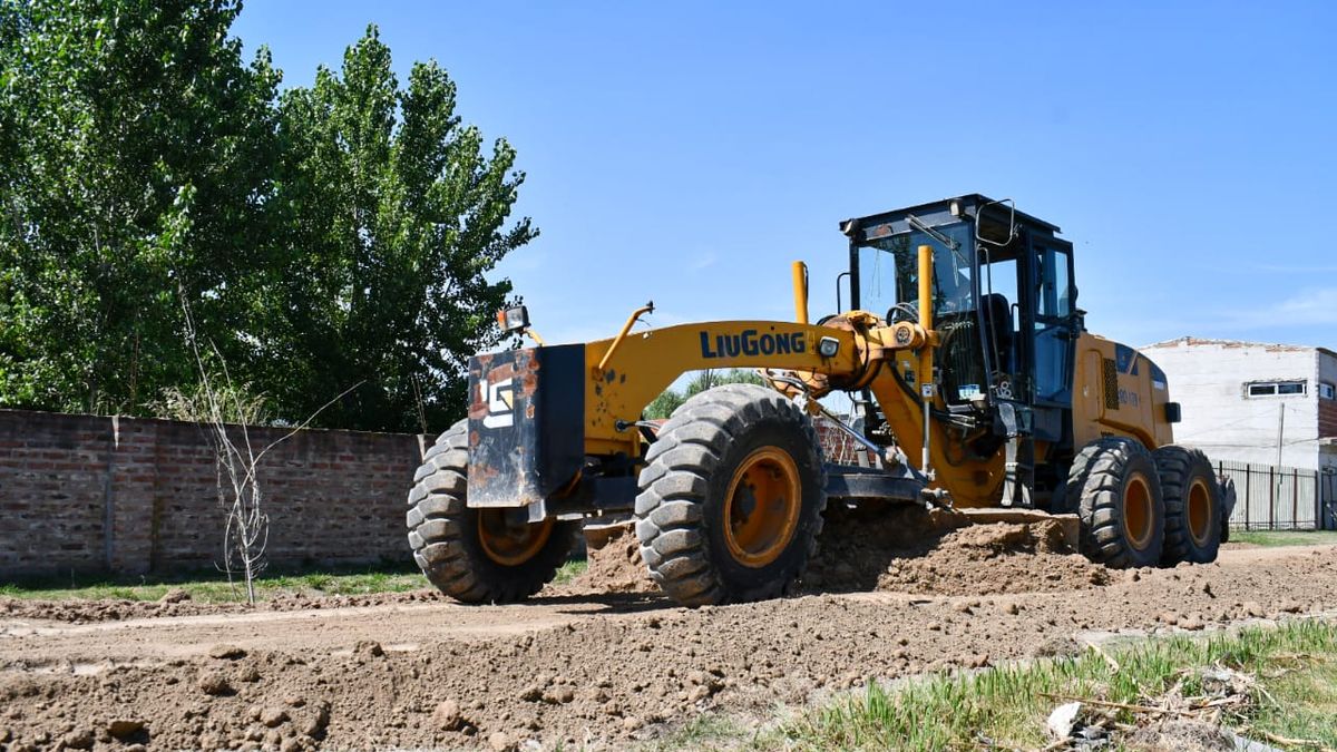 San Vicente mejora calles con estabilizado y bacheo — Imagen 1
