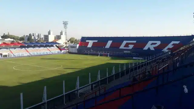 Tigre homenajeará a hinchas víctimas de la dictadura militar con una placa —…