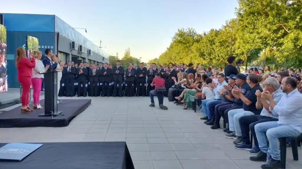 Egreso de diplomatura en prevención y seguridad ciudadana en San Vicente —…