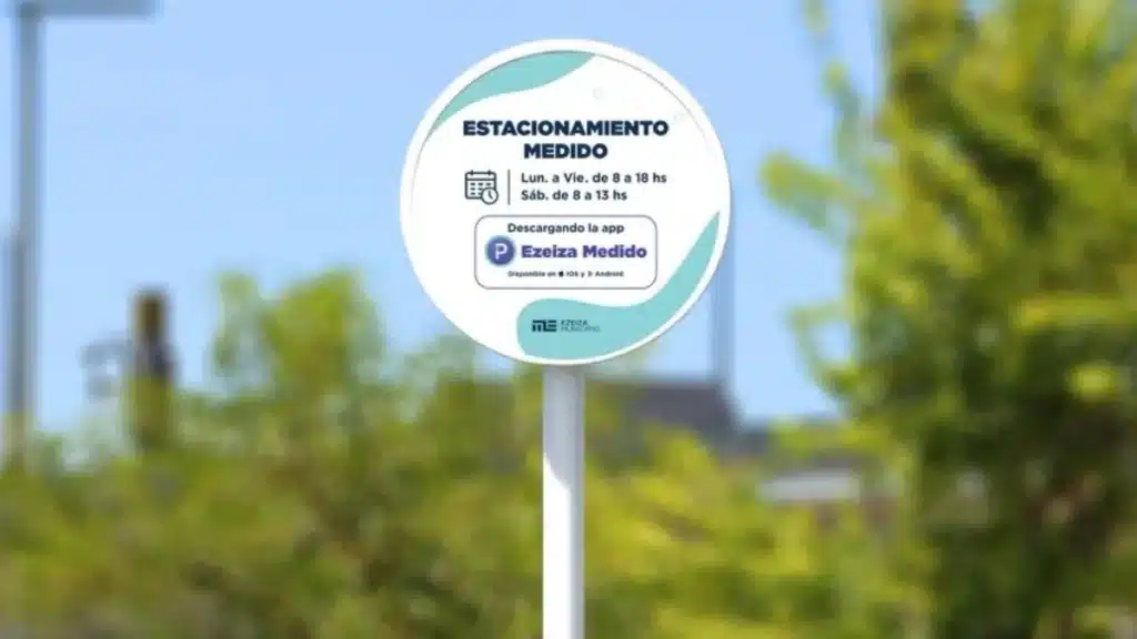 Ezeiza implementará un sistema de estacionamiento con app y primera hora…