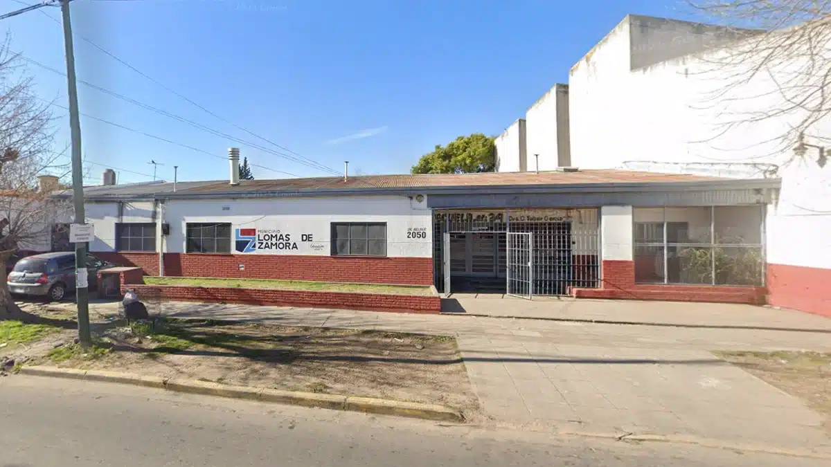 Lomas de Zamora lanza radio escolar innovadora “Ecos del Futuro — Imagen 1