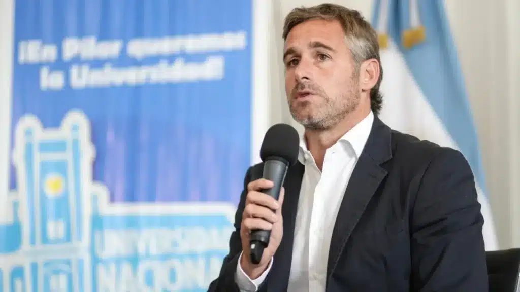 Achával defiende tasa del 2% y pide reducir IVA a los municipios — Imagen 1