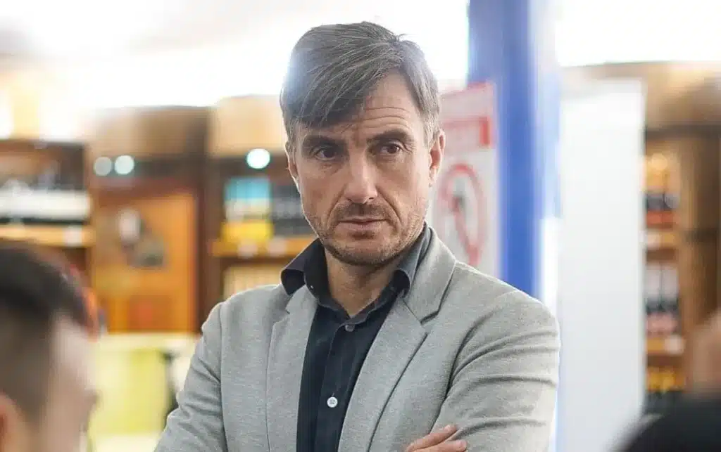 Lucas Ghi y su gabinete priorizan el pago de salarios y aguinaldos del…