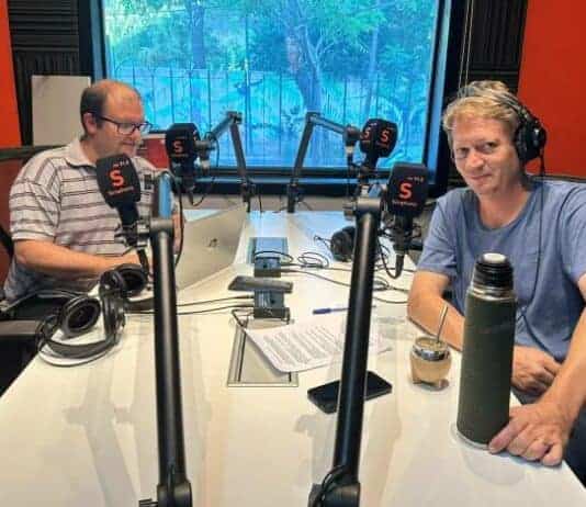 Políticos y expertos en Infoban Radio” (Título corto y preciso — Imagen 1