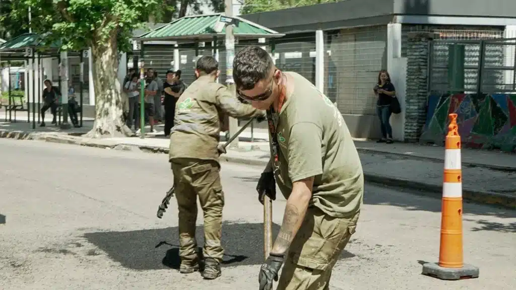 Trabajos de bacheo avanzan en Monte Grande: Realizaron tareas de bacheo en la…