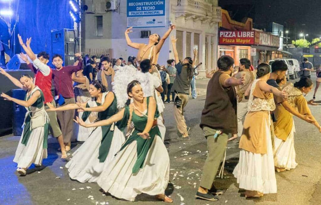 Misa Criolla y apertura del pesebre en Moreno este domingo — Imagen 1