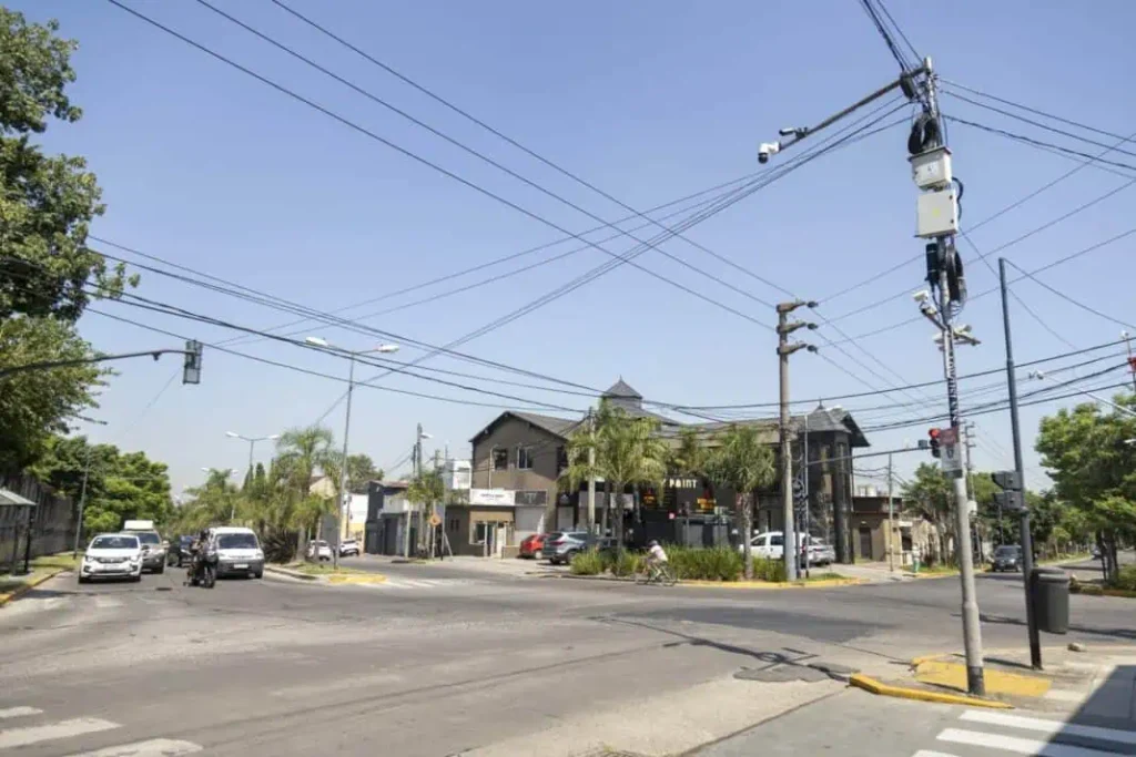 San Isidro refuerza seguridad con cámaras inteligencia artificial en La —…