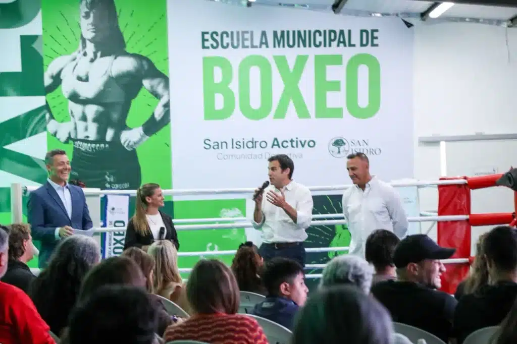 El Municipio de San Isidro reinauguró su Escuela de Boxeo con homenaje a…