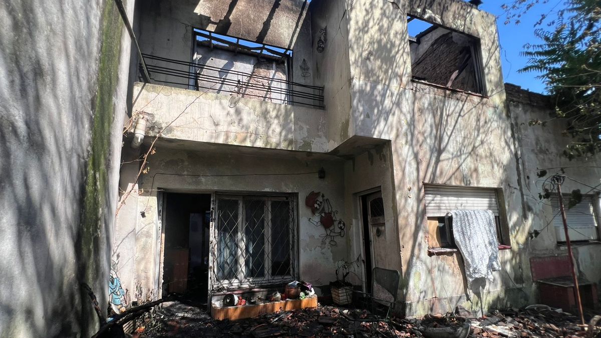 Incendio en Lanús Este: Un drama familiar: El incendio ocurrió en una casa de…
