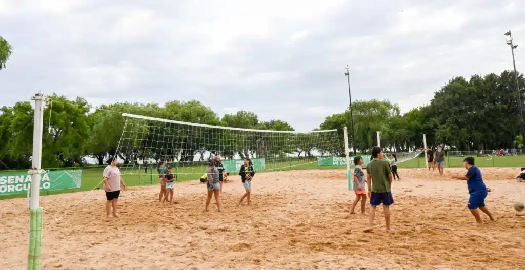 Más de 223 mil jóvenes en Escuelas Abiertas de Verano — Imagen 1