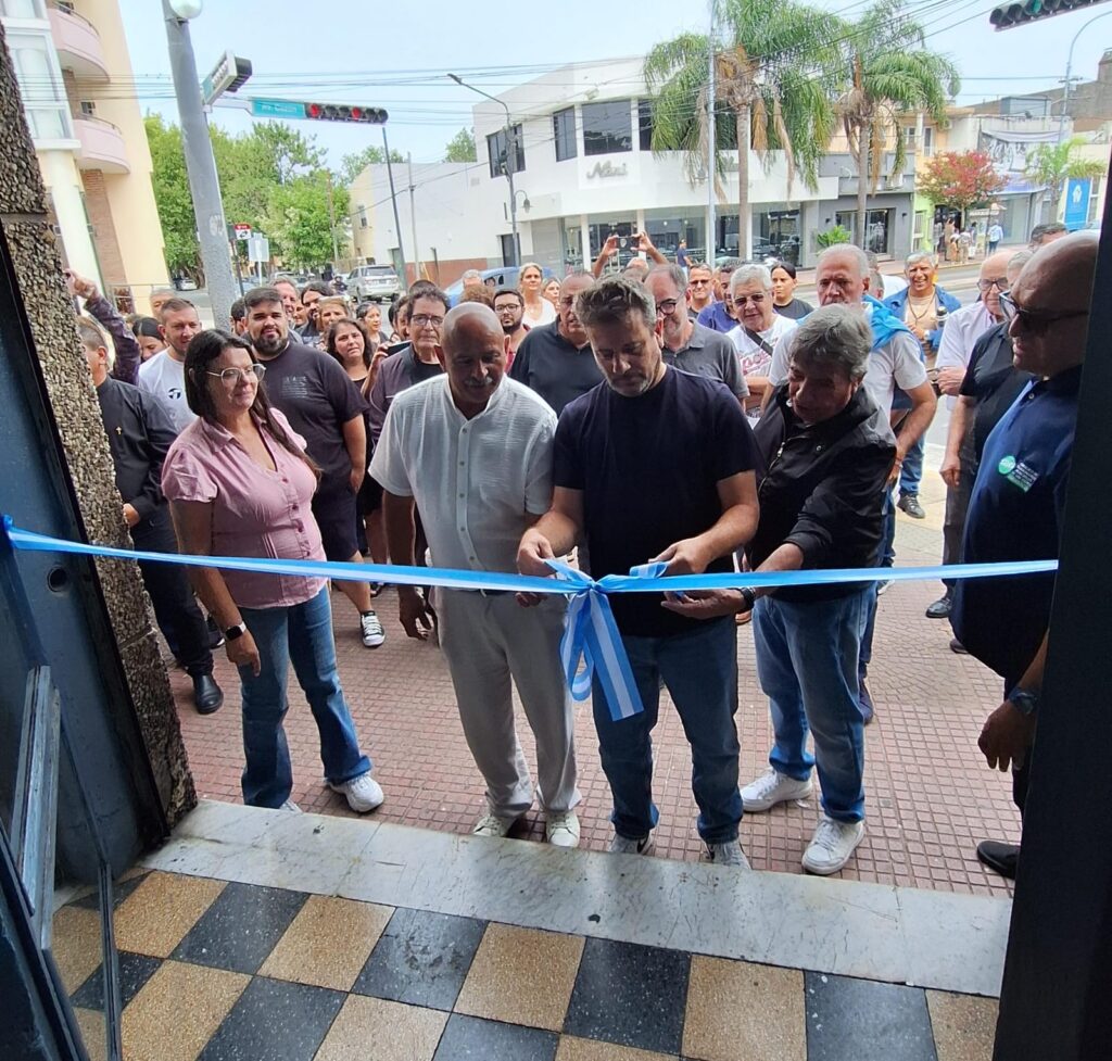 Se inauguró la nueva sede sindical de Atramuti con proyectos para — Imagen 1