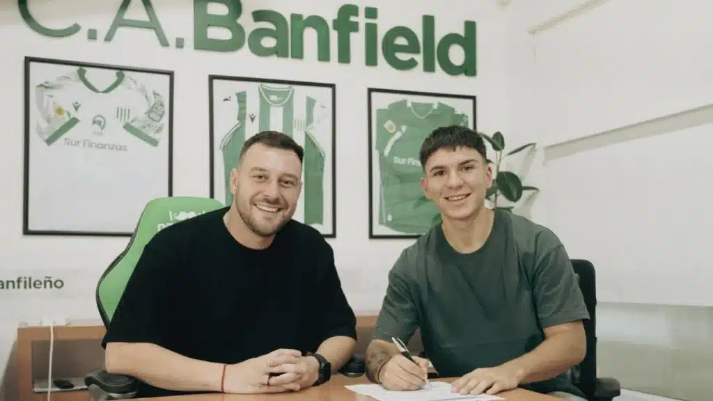 Banfield apuesta por Daniele: Mientras busca levantar las inhibiciones, Banfi…