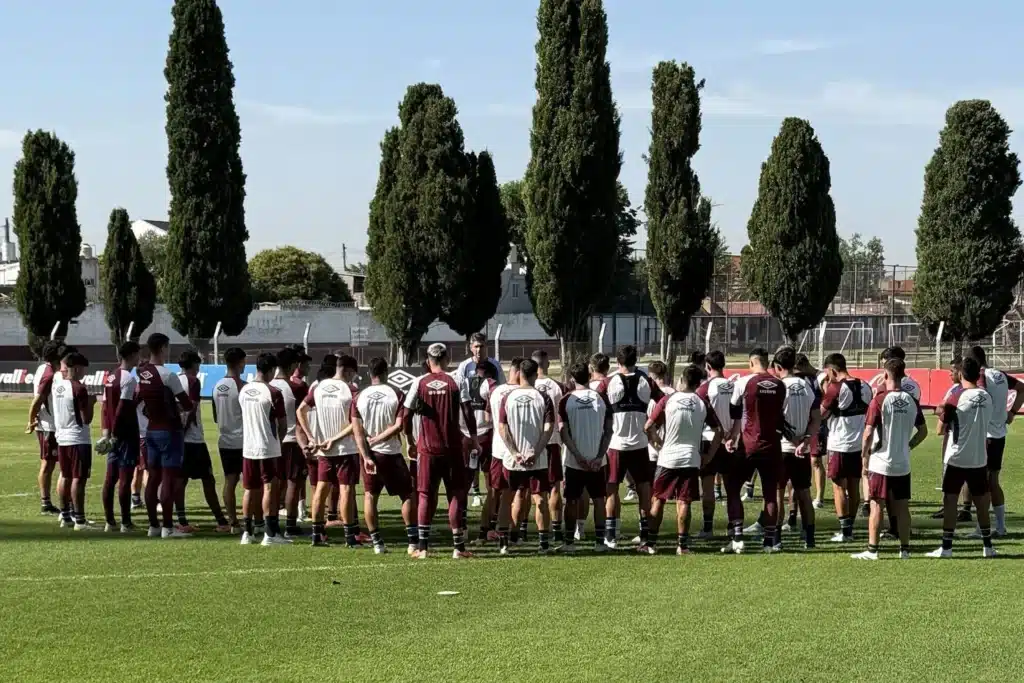 Lanús inicia pretemporada con dos amistosos en agenda: El plantel de Lanús re…