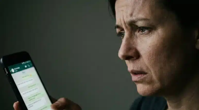 Alertan por nueva modalidad de estafa en WhatsApp: Especialistas en cibersegu…