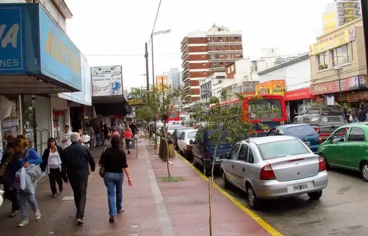 Lomas de Zamora ofrece libre estacionamiento para incrementar el comercio…