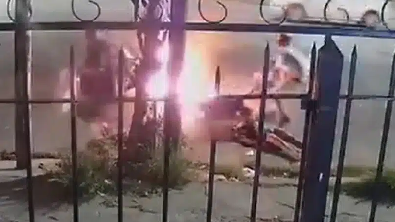 Tragedia en Lanús: Joven fallece y una pareja resulta grave tras choque de…