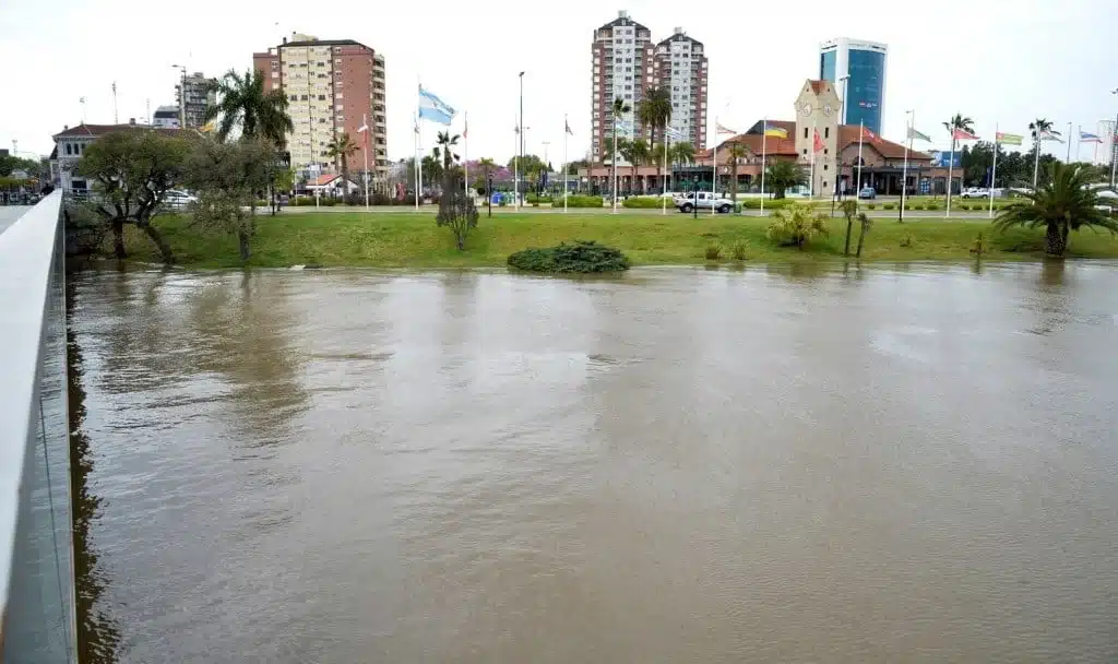 Alerta por crecida en el Río de la Plata: Información del Servicio de Hidrogr…