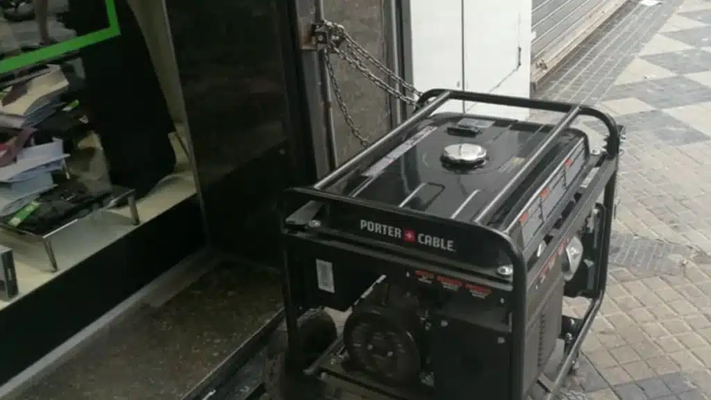 Corte de luz en Luis Guillón deja a 2500 hogares sin energía — Imagen 1