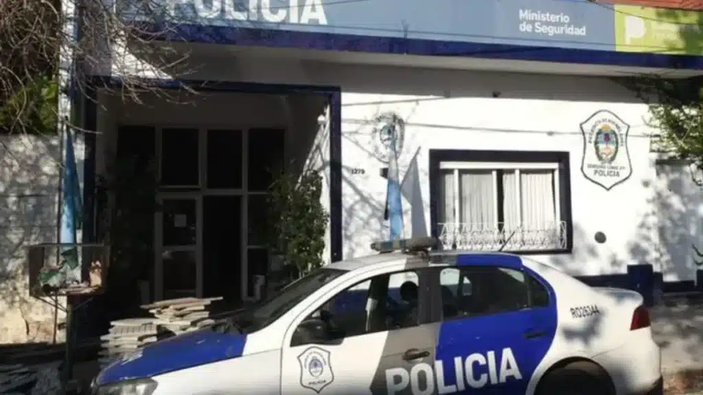Dos jóvenes detenidos en Banfield tras robar una camioneta y persecución —…