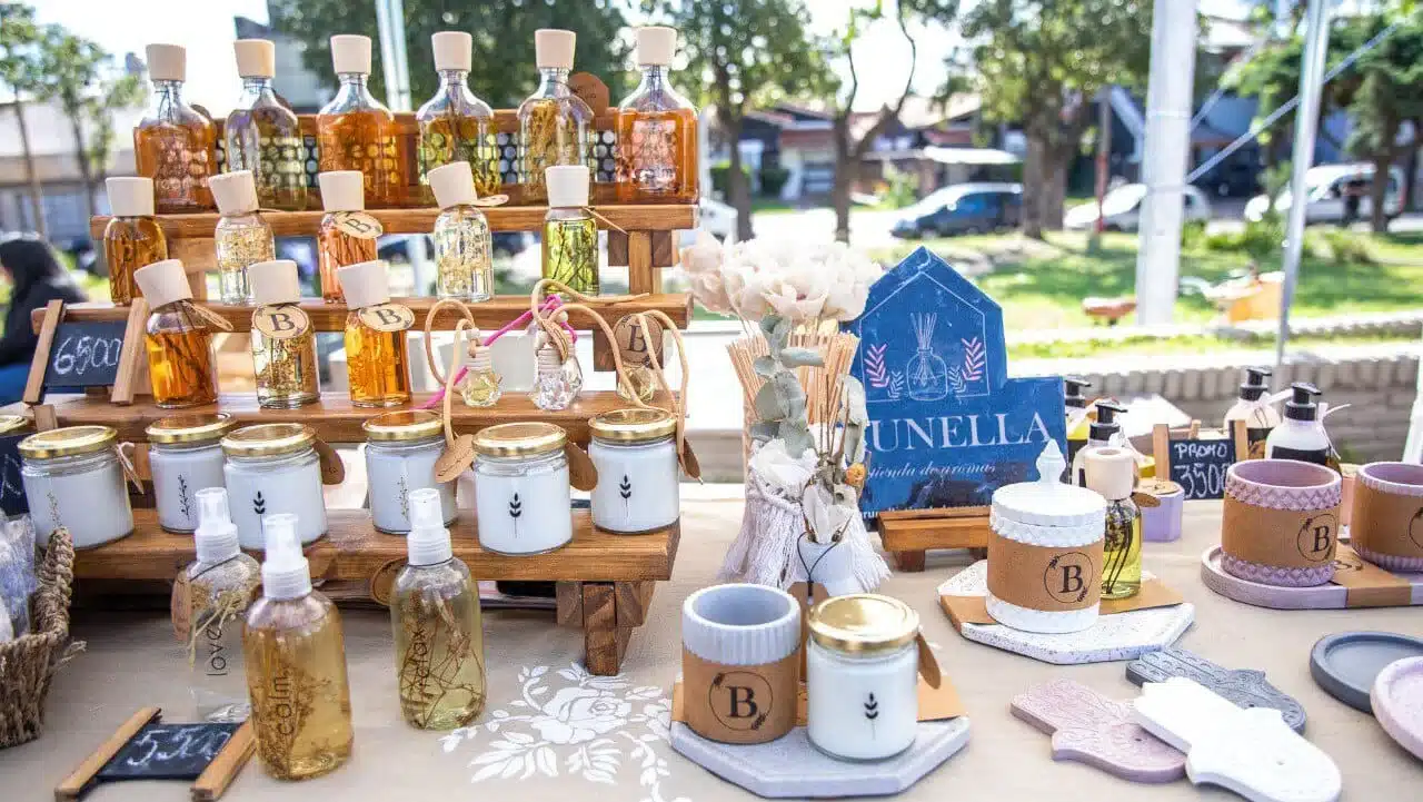 Un fin de semana en Lanús: feria de artesanías, paseo de compras y gastronomía…