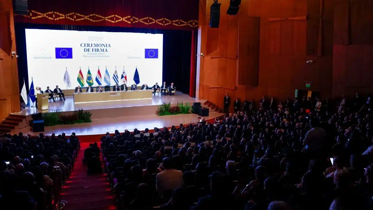 El Parlamento Europeo frenó el acuerdo con el Mercosur y lo envió a consulta…