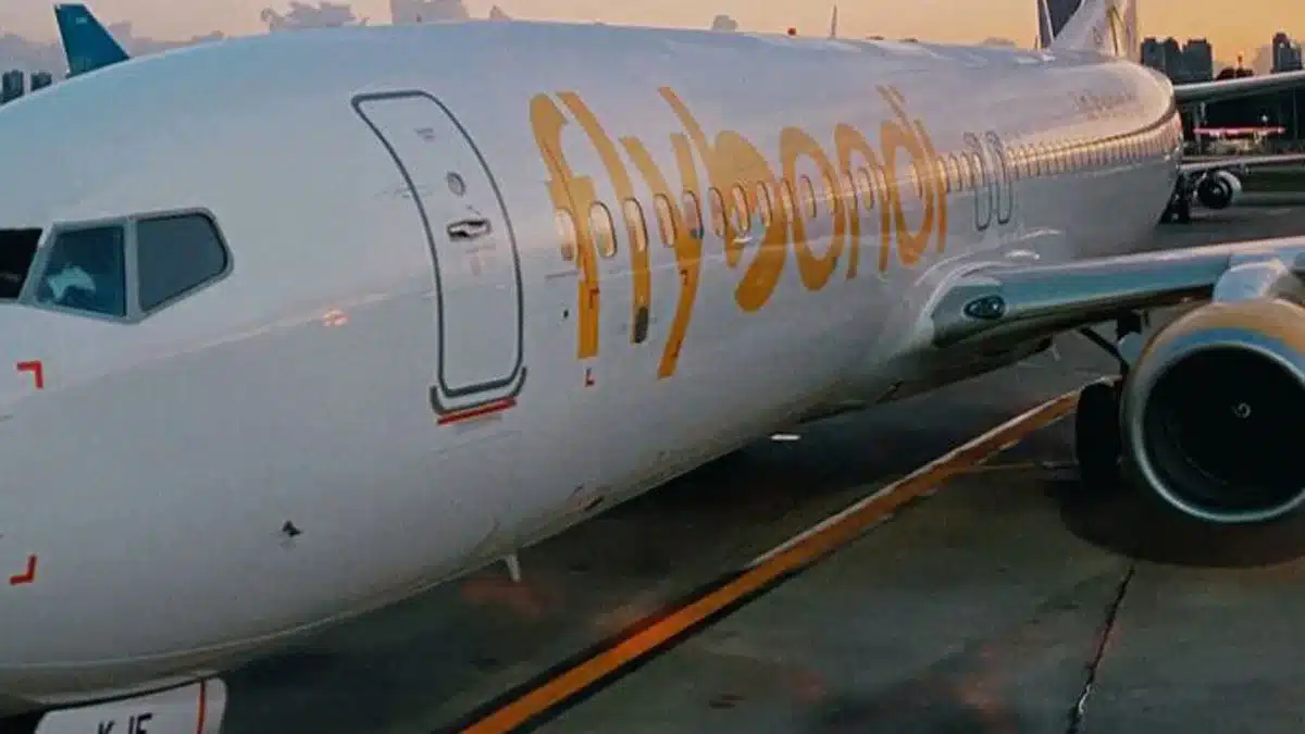 Demoras y cancelaciones de Flybondi complicaron a pasajeros en Aeroparque —…