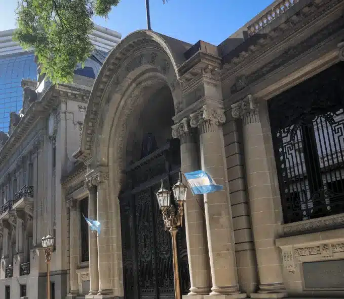 Argentina respalda acciones Estados Unidos en Venezuela y reclama liberación…