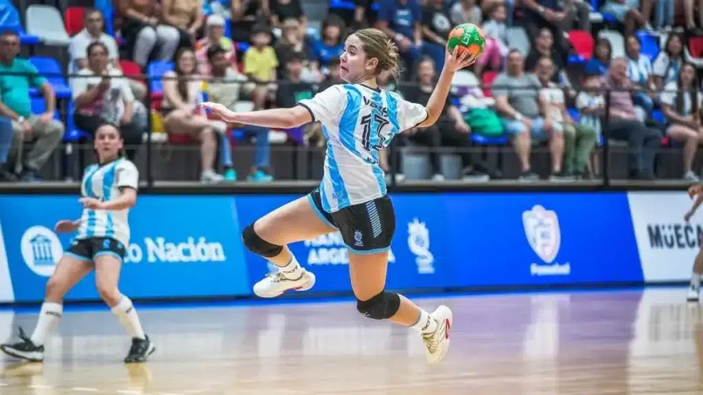 Joven de Lanús, con el sueño de clasificar al Mundial de handball — Imagen 1
