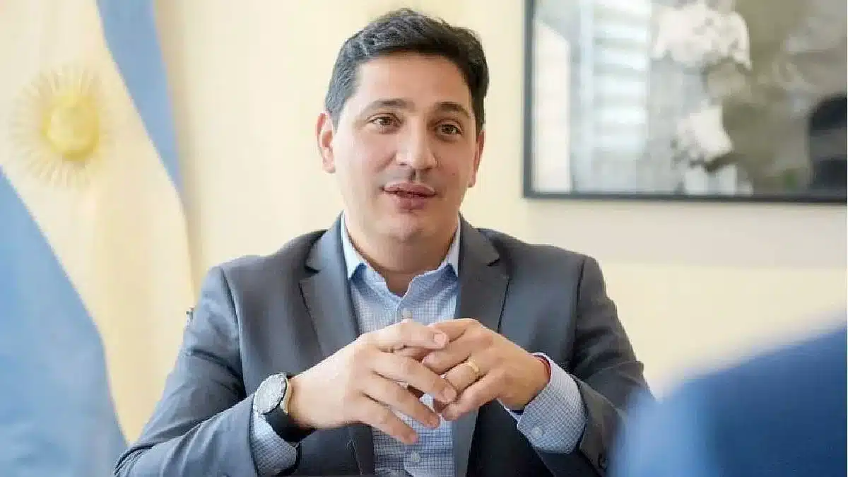 Martín Marinucci se anota para la intendencia de Morón en 2027 — Imagen 1