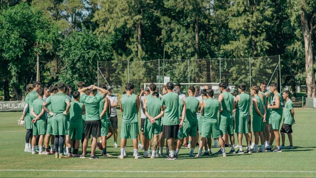 Banfield retoma entrenamientos para la pretemporada con 20 jugadores en —…