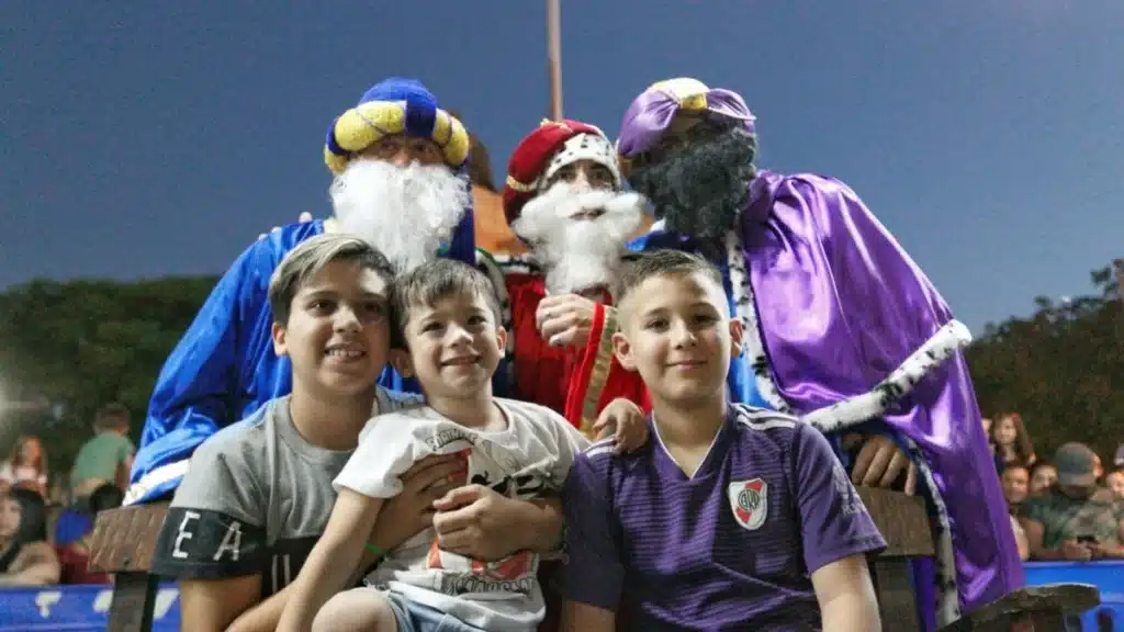 Reyes Magos en Almirante Brown: recorrido y horarios este domingo — Imagen 1