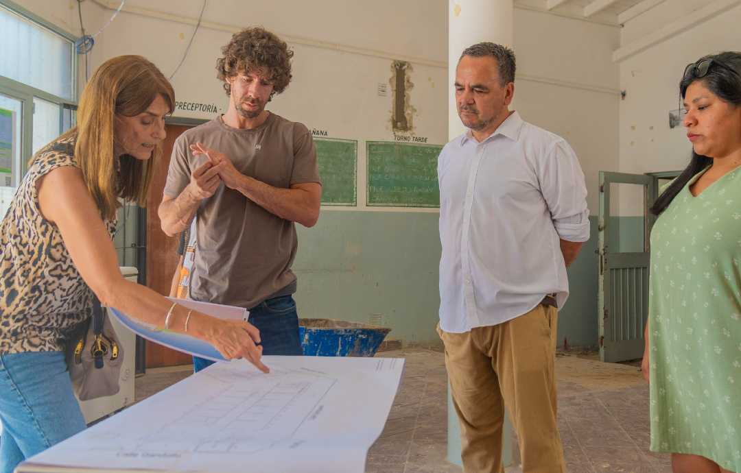 Juan Andreotti anuncia mejoras en 7 escuelas sanfernandinas — Imagen 1