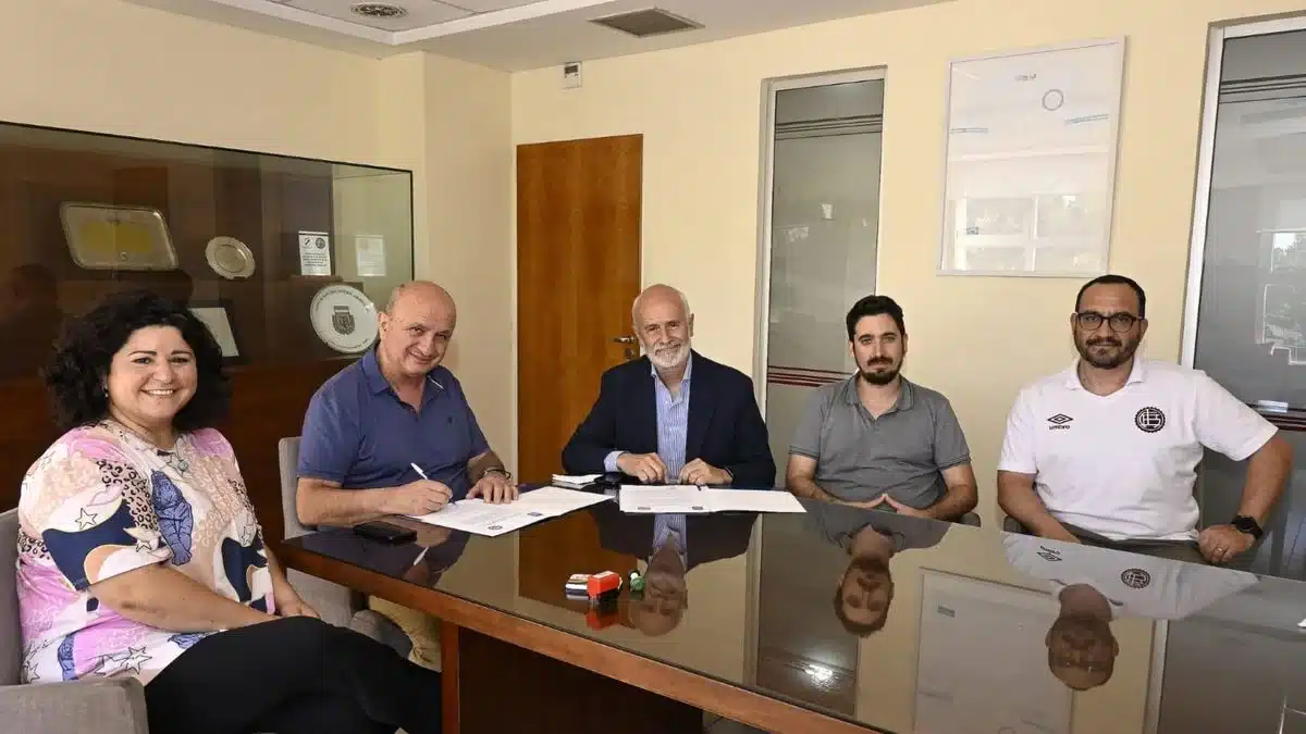 UNDAV y Lanús firman acuerdo preprofesional en Periodismo para prácticas —…