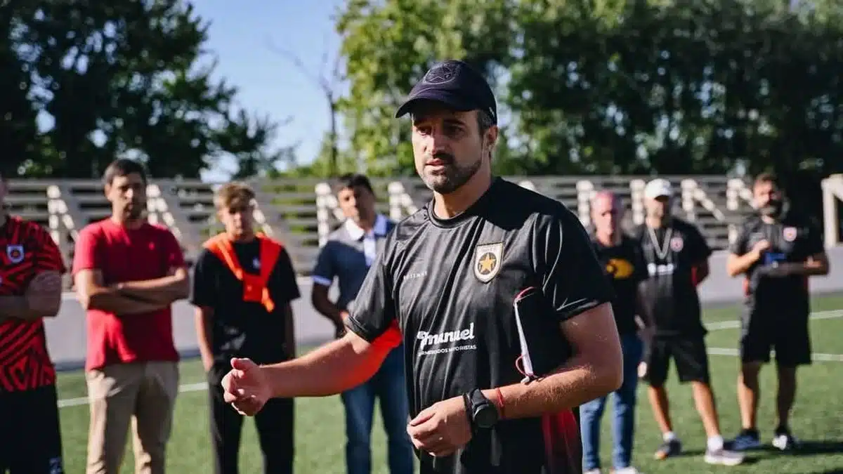 Estrella del Sur se prepara para el debut en la C: Estrella del Sur de Alejan…